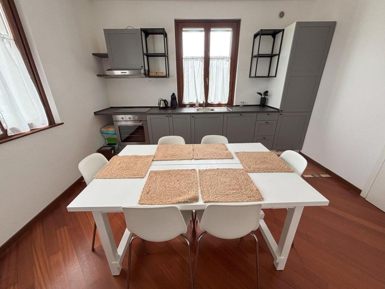 Casa Vacanze Magnolia Borgo Ticino Ngoại thất bức ảnh