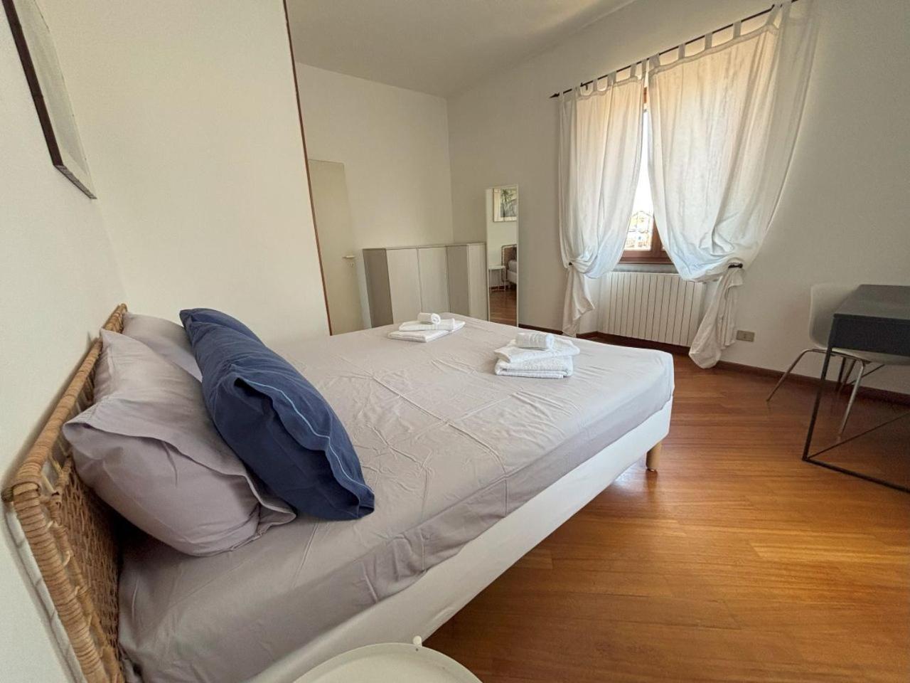 Casa Vacanze Magnolia Borgo Ticino Ngoại thất bức ảnh