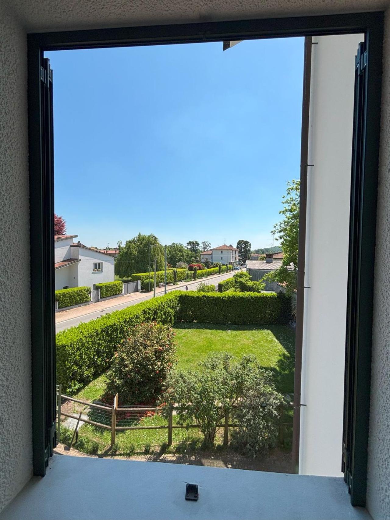 Casa Vacanze Magnolia Borgo Ticino Ngoại thất bức ảnh