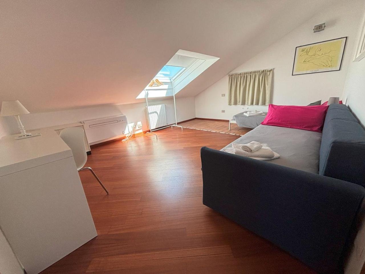 Casa Vacanze Magnolia Borgo Ticino Ngoại thất bức ảnh