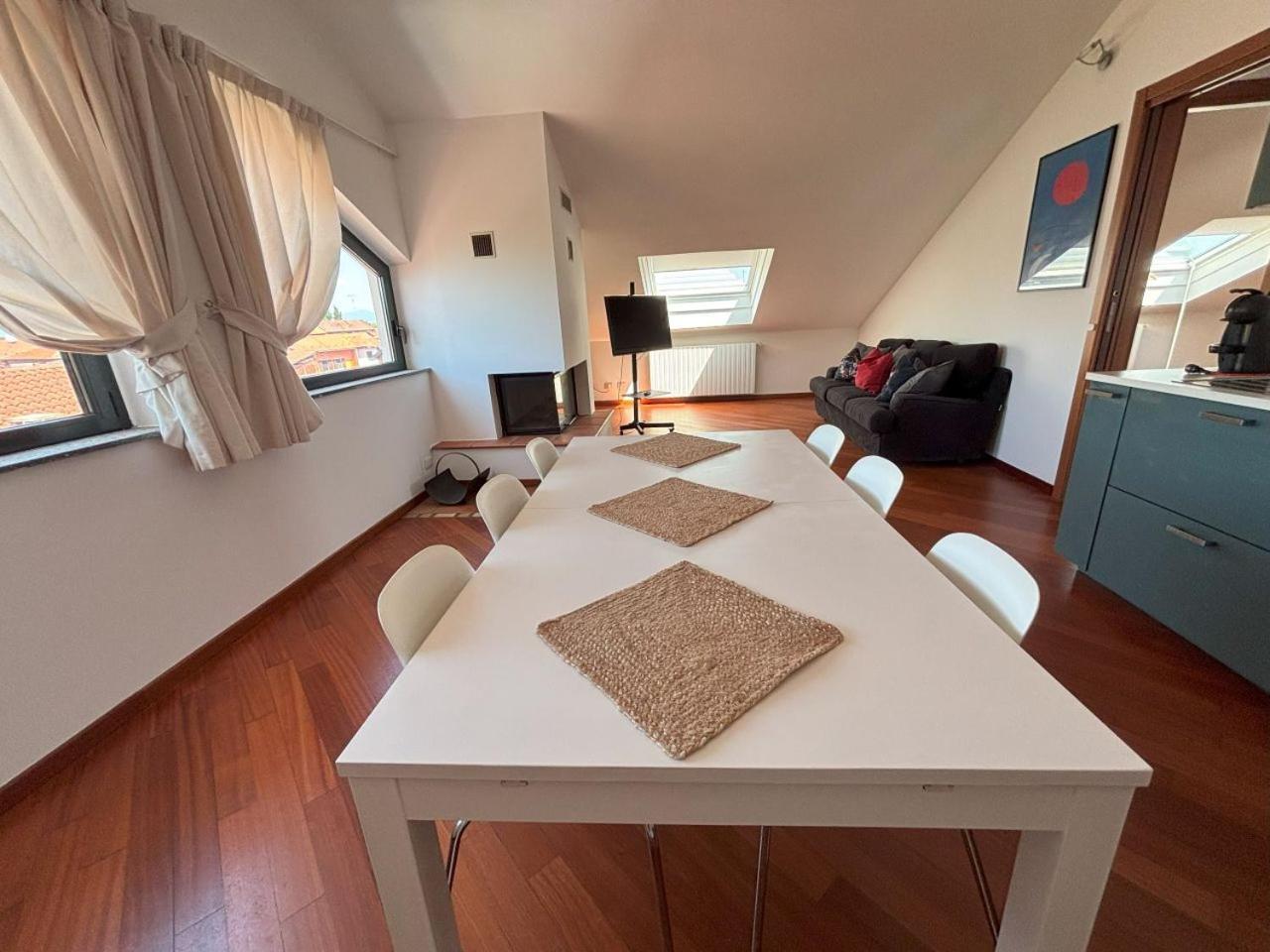 Casa Vacanze Magnolia Borgo Ticino Ngoại thất bức ảnh
